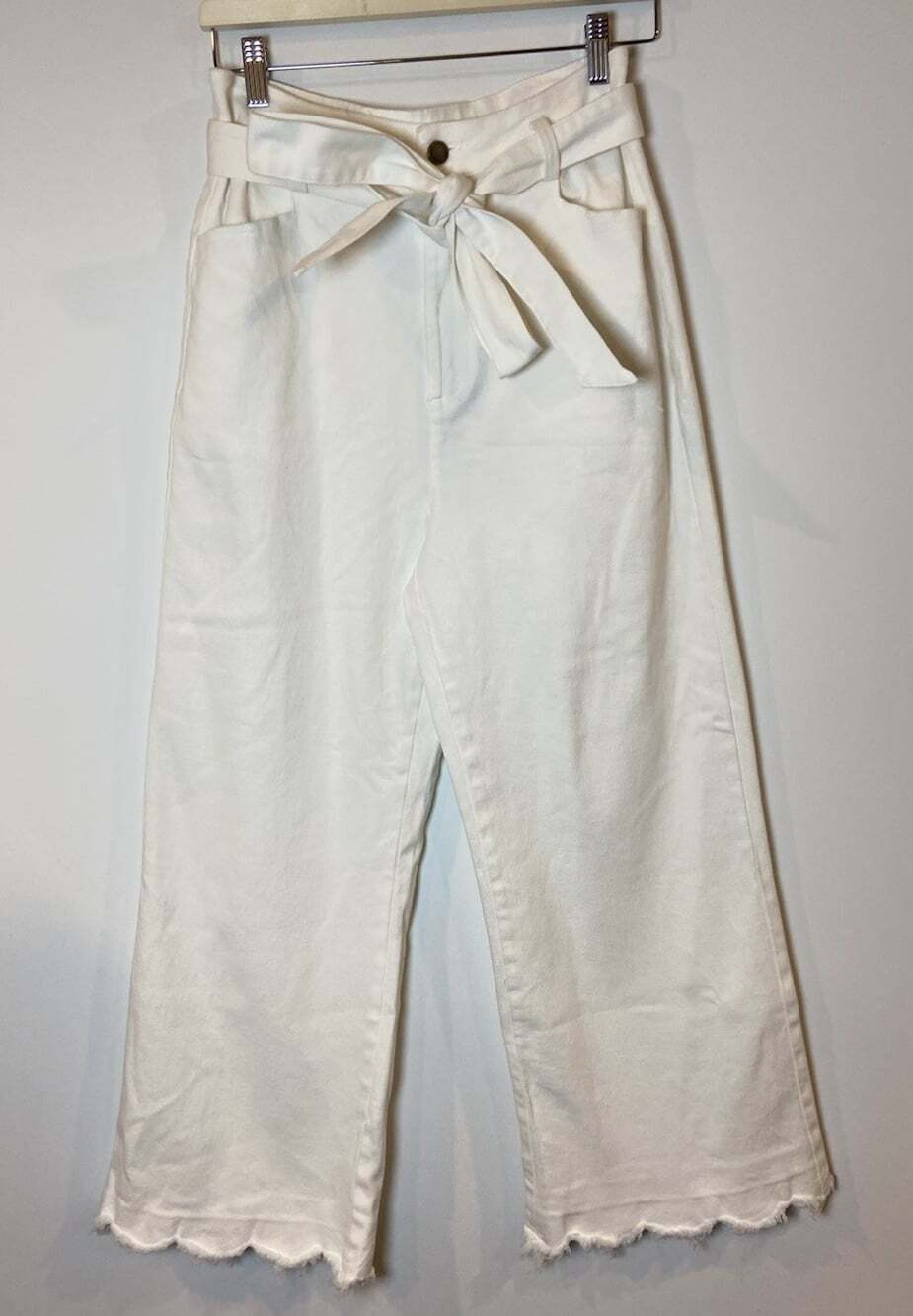 NWT En Saison Wide Leg Jeans Pants Tie Waist Scallop Raw Hem White Large New